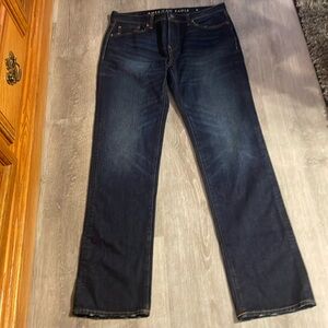 Men’s nice American Eagle Jeans